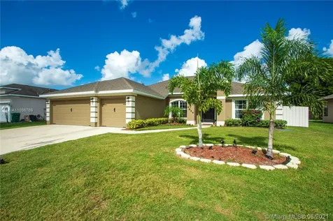 4644 SW Bachelor Street Port St. Lucie FL 34953