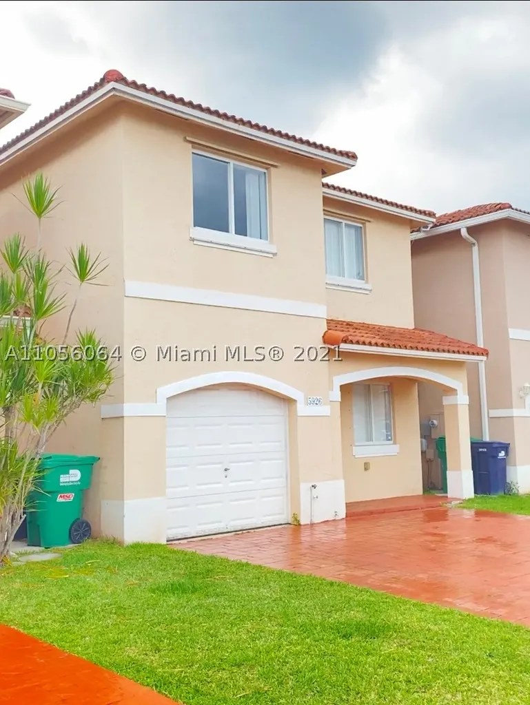 5926 SW 162nd Path Miami FL 33193