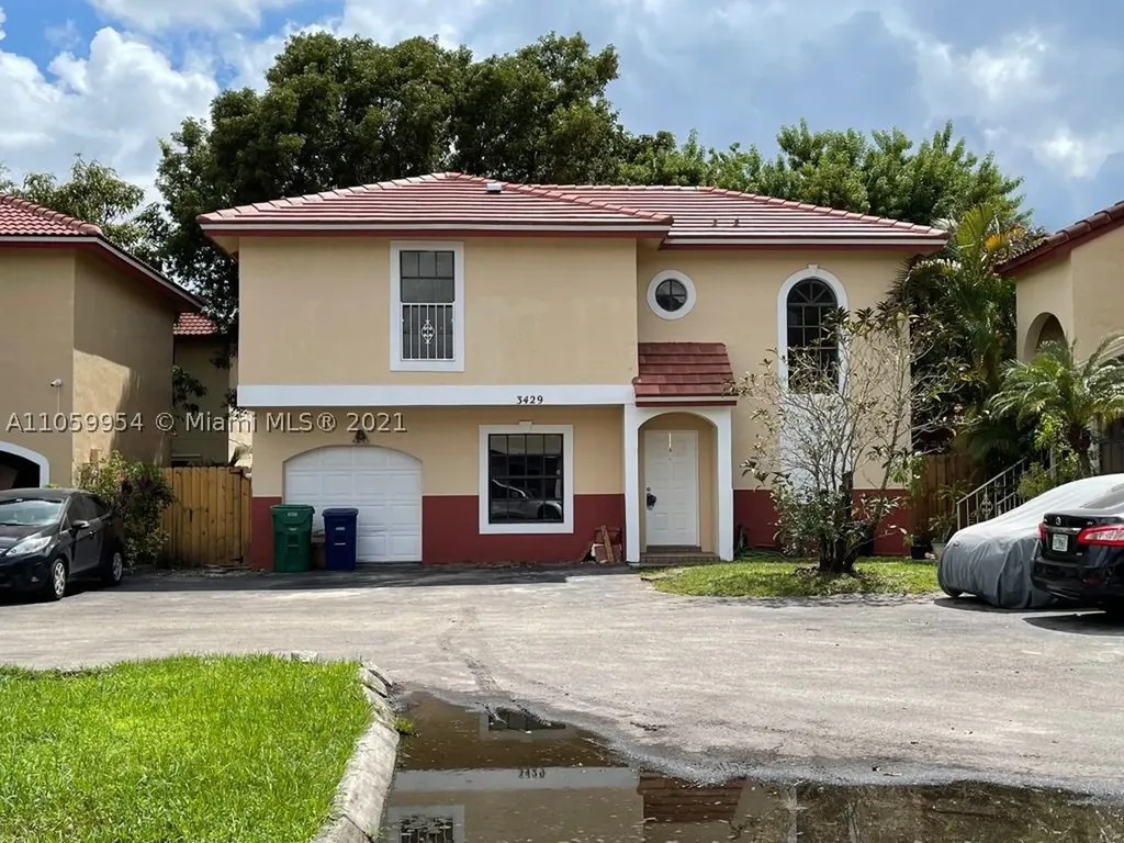 3429 Foxcroft Road Miramar FL 33025