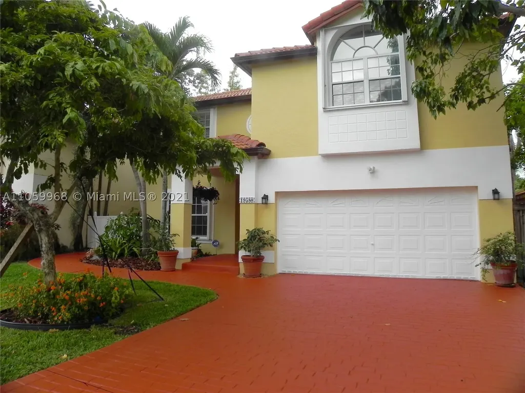 19580 NW 84th Avenue Hialeah FL 33015