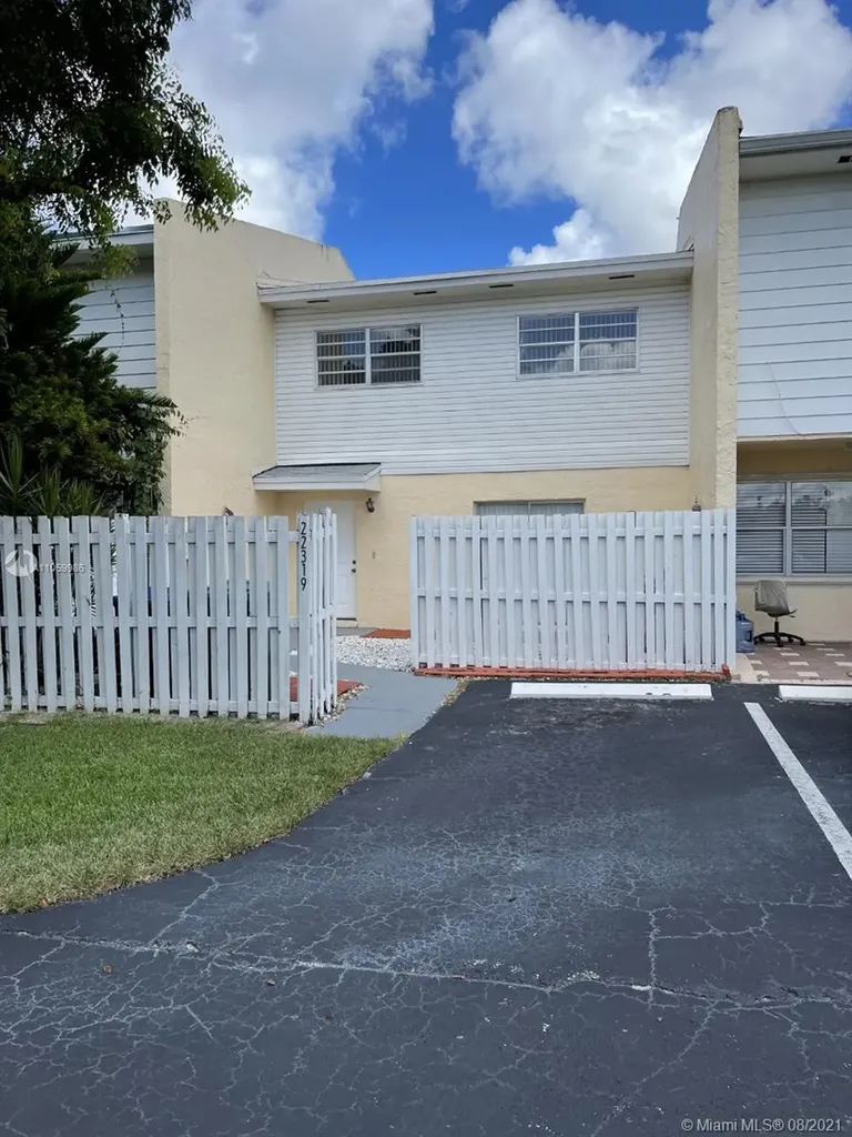 22319 SW 103rd Avenue Cutler Bay FL 33190