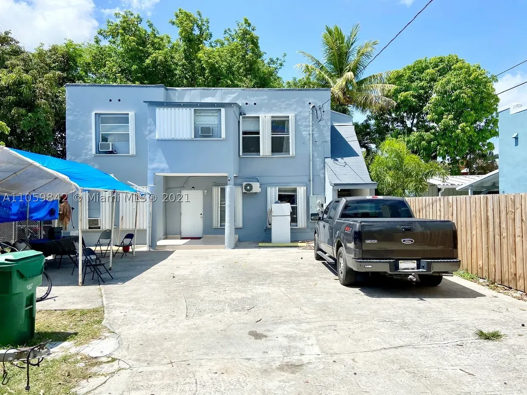 1137 NW 30th Street Miami FL 33127