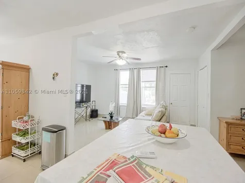 1137 NW 30th Street Miami FL 33127