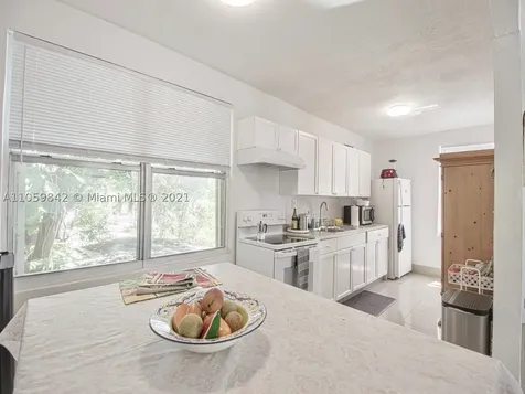 1137 NW 30th Street Miami FL 33127