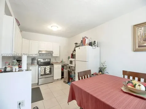 1137 NW 30th Street Miami FL 33127