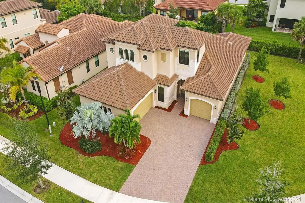 11535 NW 82nd Court Parkland FL 33076