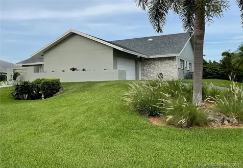 17475 SW 79th Court Palmetto Bay FL 33157