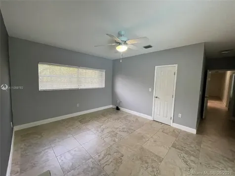 17475 SW 79th Court Palmetto Bay FL 33157