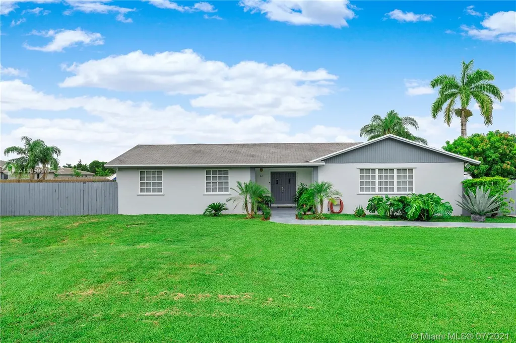 32225 SW 200th Court Homestead FL 33030