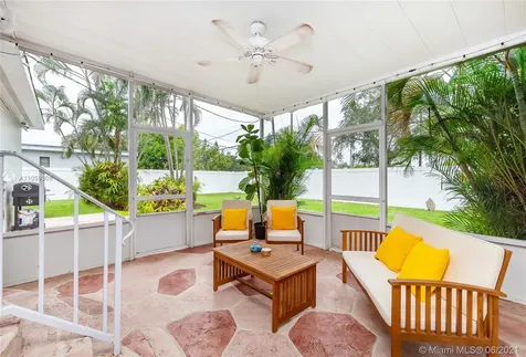 450 Forrest Drive Miami Springs FL 33166