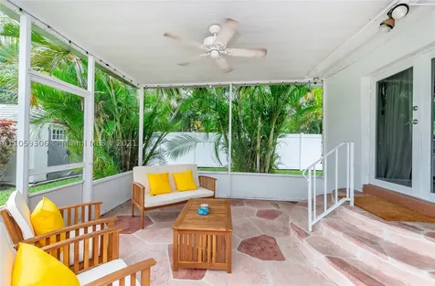 450 Forrest Drive Miami Springs FL 33166