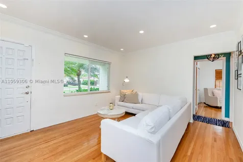 450 Forrest Drive Miami Springs FL 33166