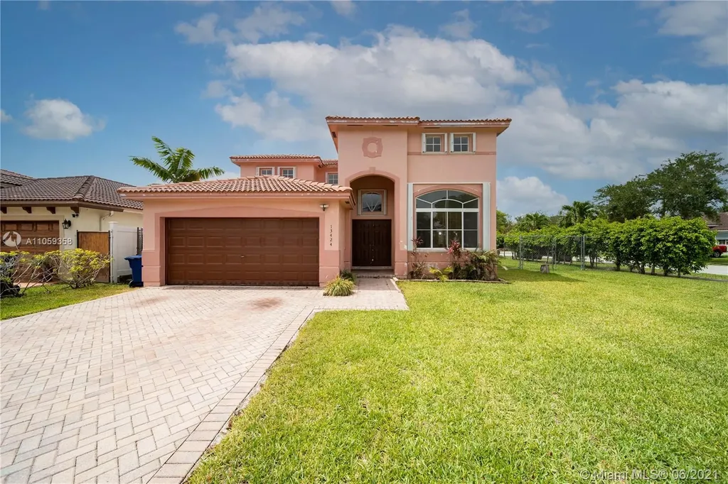 13424 SW 282nd Street Homestead FL 33033