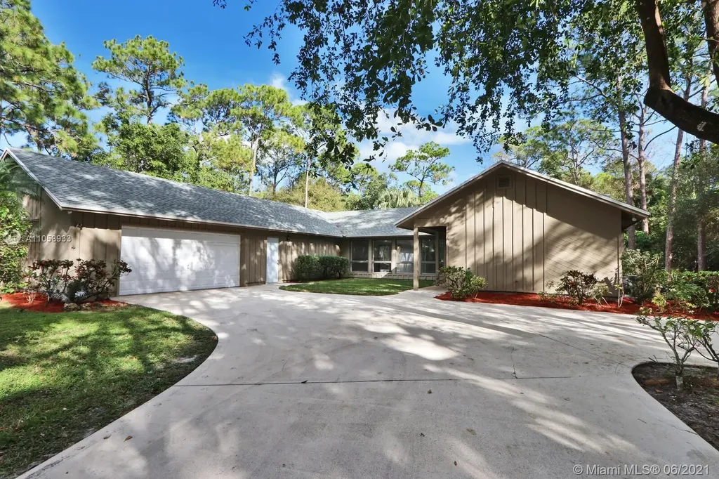 10190 Trailwood Way Jupiter FL 33478