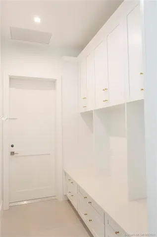 851 SE 11th Court Fort Lauderdale FL 33316