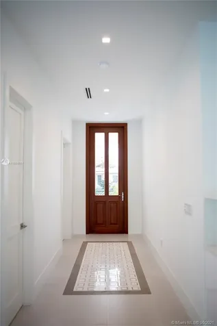 851 SE 11th Court Fort Lauderdale FL 33316