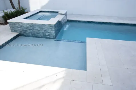 851 SE 11th Court Fort Lauderdale FL 33316