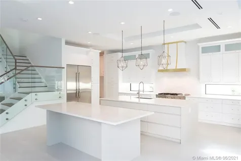 851 SE 11th Court Fort Lauderdale FL 33316