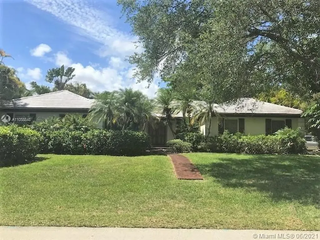 8445 SW 151st Street Palmetto Bay FL 33158