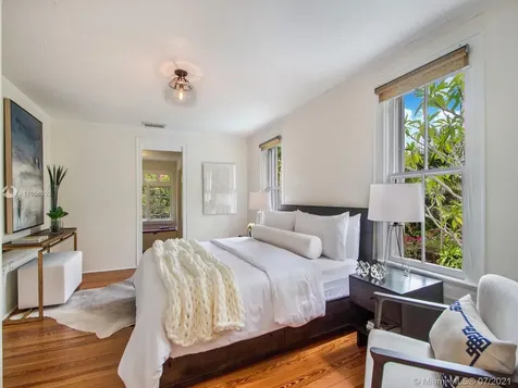 3240 Emathla Street Coconut Grove FL 33133