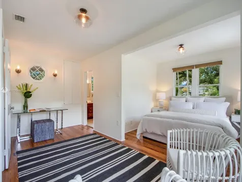 3240 Emathla Street Coconut Grove FL 33133