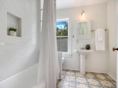 3240 Emathla Street Coconut Grove FL 33133
