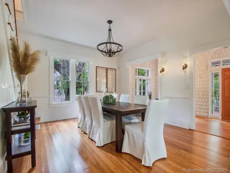 3240 Emathla Street Coconut Grove FL 33133