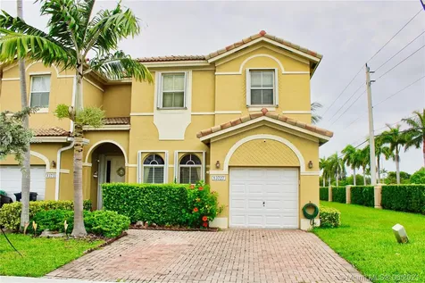 13727 SW 116th Lane Miami FL 33186
