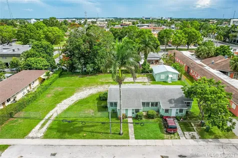 36 NE 11th Street Homestead FL 33030