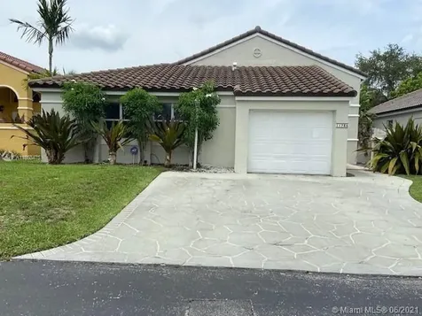 11735 SW 92nd Lane Miami FL 33186