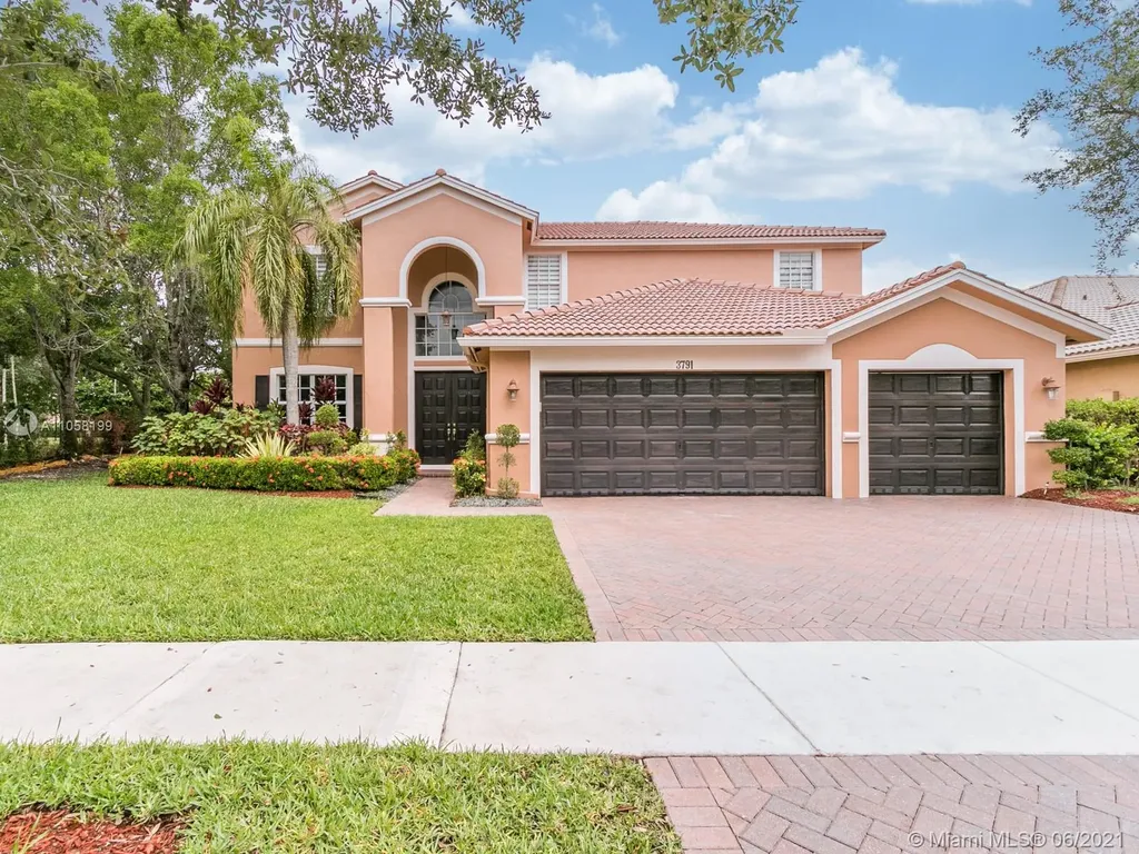 3791 W Gardenia Avenue Weston FL 33332