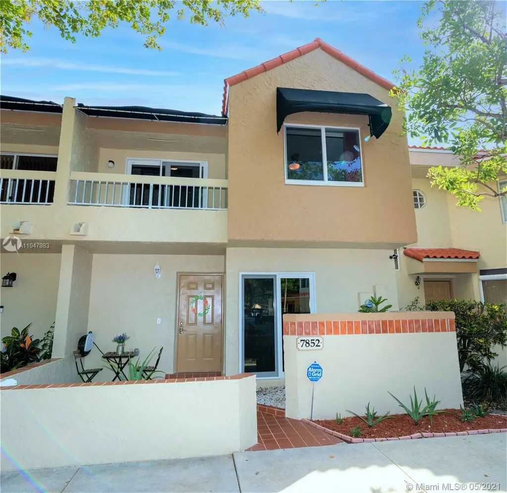 7852 NW 7th Court Plantation FL 33324