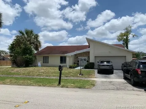 7100 NW 49th Street Lauderhill FL 33319
