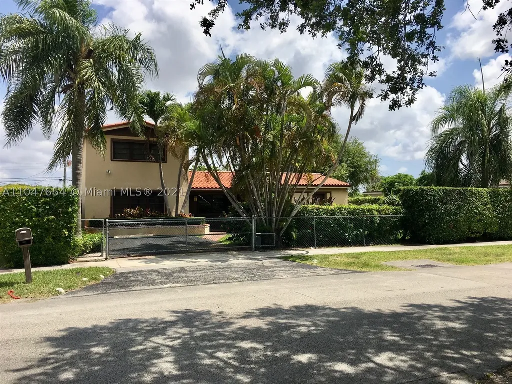 8345 SW 37th Street Miami FL 33155
