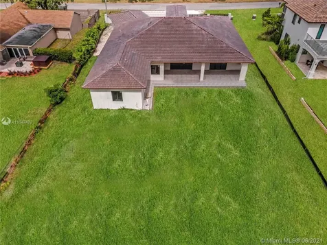 2160 NW 124th Avenue Plantation FL 33323