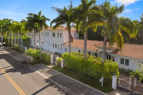 10055 W Broadview Drive Bay Harbor Islands FL 33154
