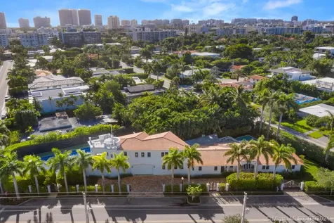10055 W Broadview Drive Bay Harbor Islands FL 33154