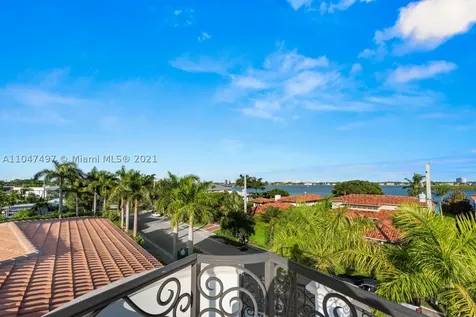 10055 W Broadview Drive Bay Harbor Islands FL 33154
