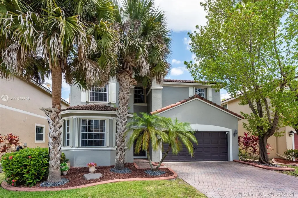 841 NW 126th Avenue Coral Springs FL 33071