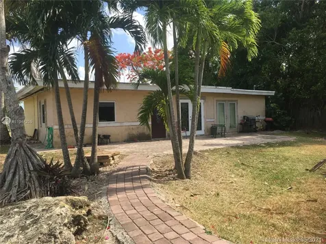 18990 SW 352nd Street Homestead FL 33034