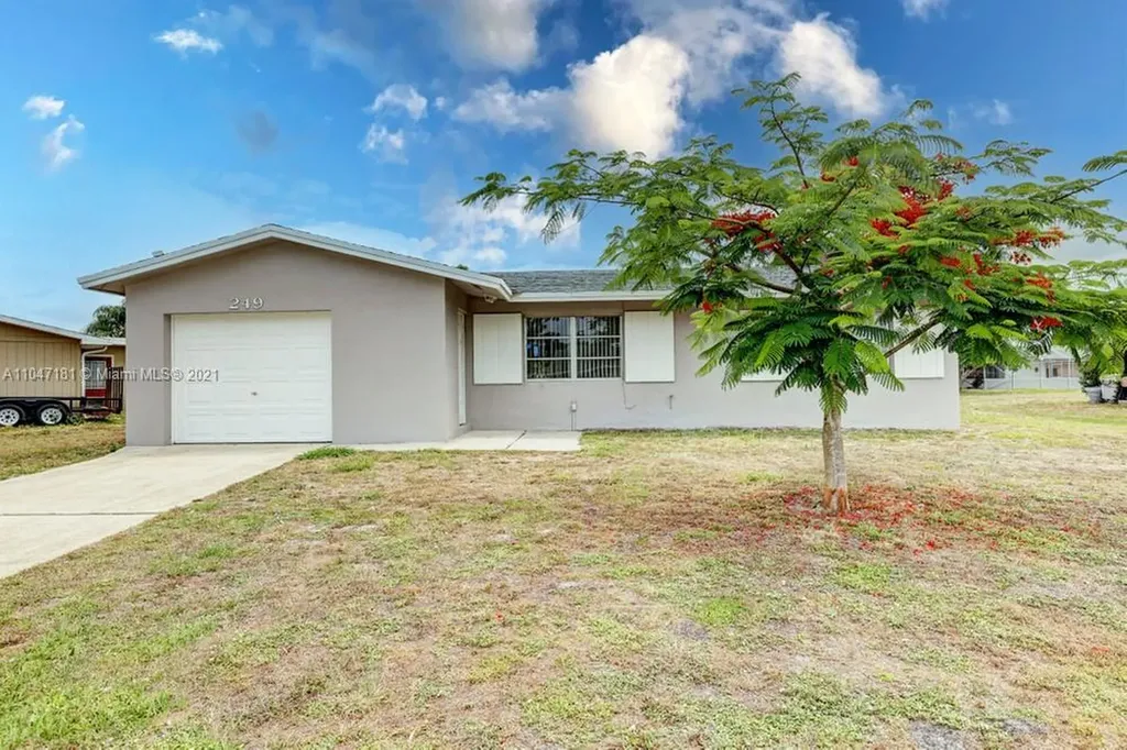249 NE Ardsley Drive Port St. Lucie FL 34983