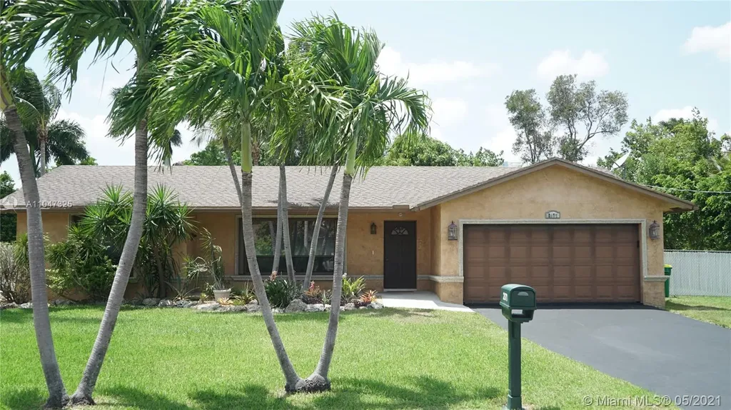 2171 NW 122nd Avenue Plantation FL 33323
