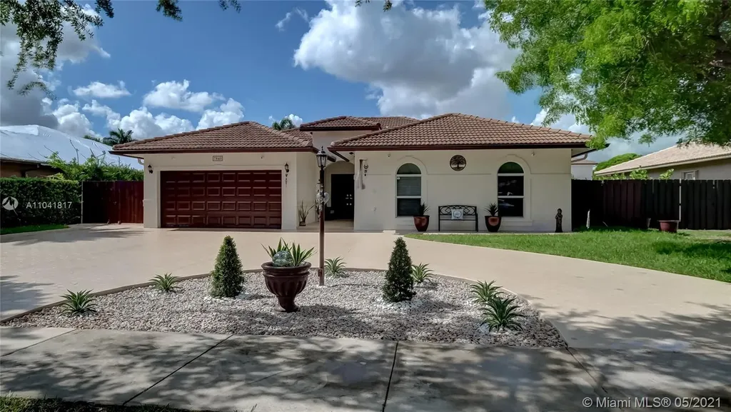 7840 NW 160th Terrace Miami Lakes FL 33016