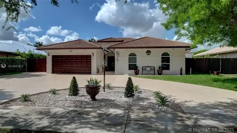 7840 NW 160th Terrace Miami Lakes FL 33016