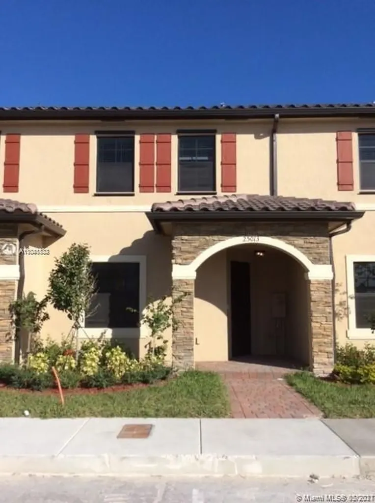25013 SW 114th Court Homestead FL 33032