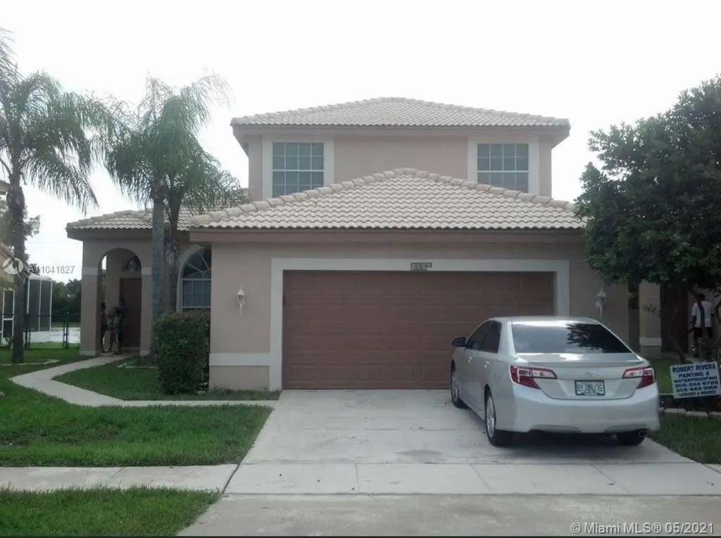 1298 SW 181st Avenue Pembroke Pines FL 33029