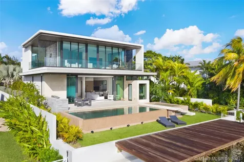 160 S Hibiscus Drive Miami Beach FL 33139