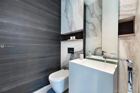 160 S Hibiscus Drive Miami Beach FL 33139