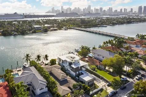 160 S Hibiscus Drive Miami Beach FL 33139