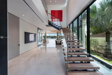 160 S Hibiscus Drive Miami Beach FL 33139